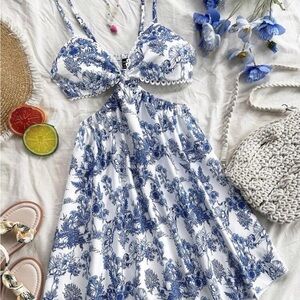 SHEIN Blue and White Floral Mini Dress